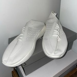 Women SlipOn Lightweight Comfortable Mesh Sneakers